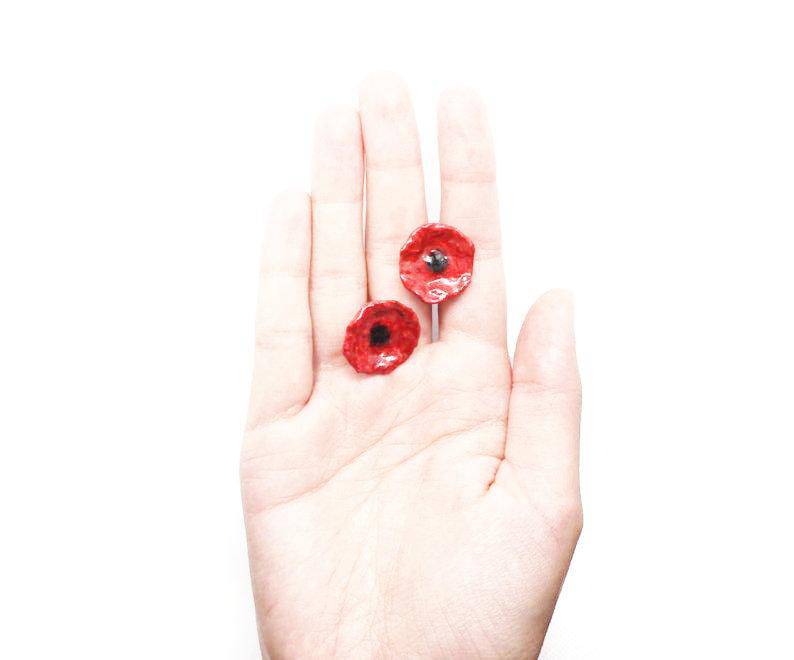 Mid-Red Flowers Earrings - Found in Italy